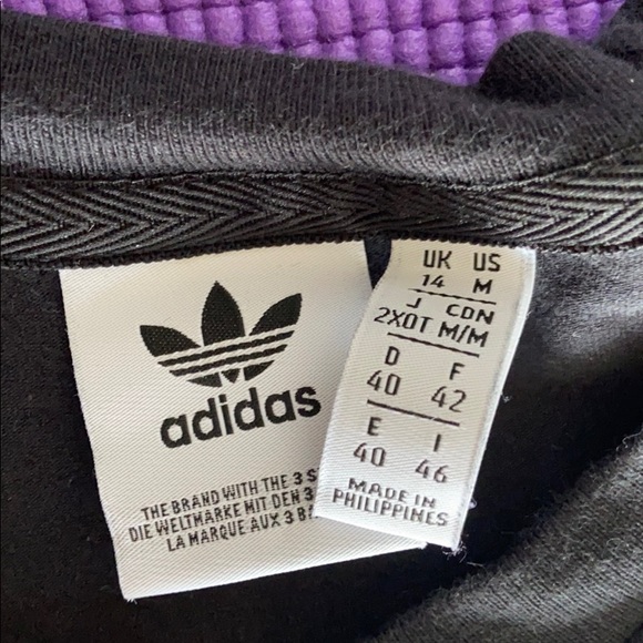 Adidas T-Shirt - Picture 3 of 3